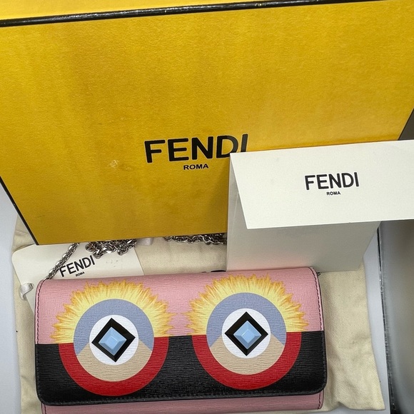NEW!  Fendi Monster Wallet On Chain Pink - Picture 4 of 10